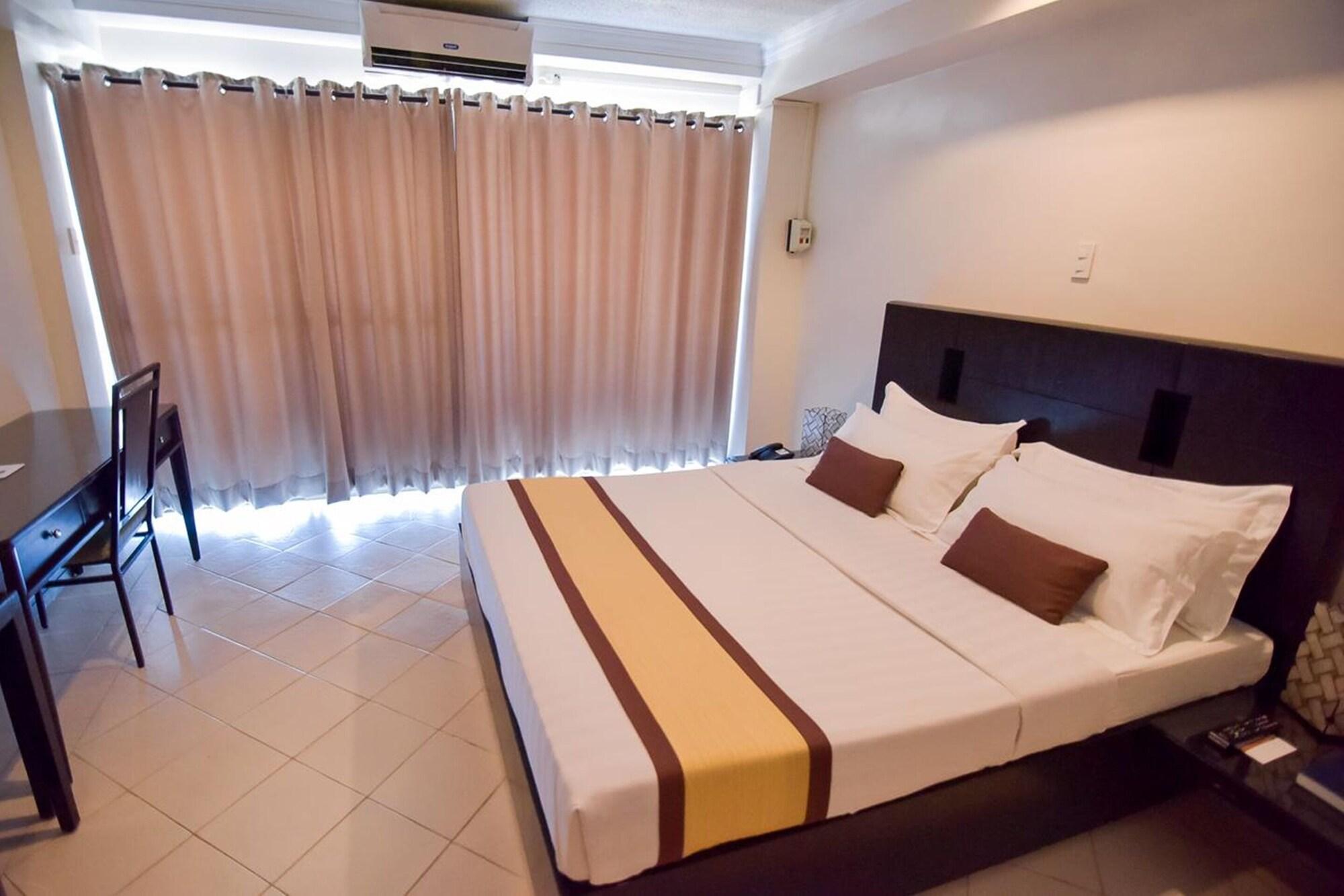 Hotel Tavern Surigao Εξωτερικό φωτογραφία