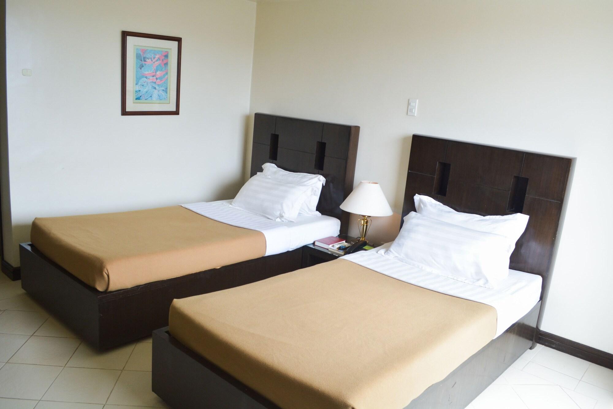 Hotel Tavern Surigao Εξωτερικό φωτογραφία