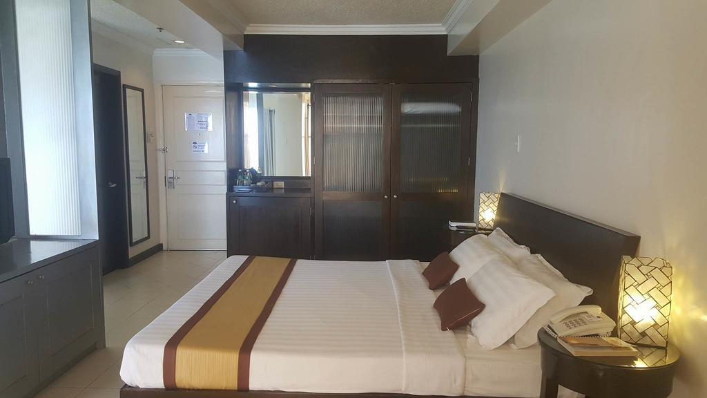 Hotel Tavern Surigao Εξωτερικό φωτογραφία