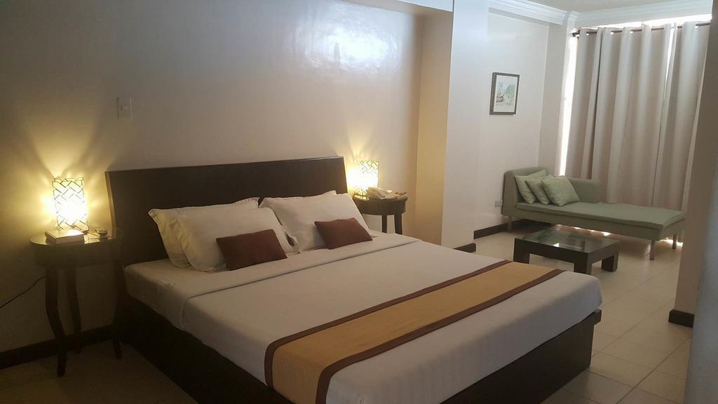 Hotel Tavern Surigao Εξωτερικό φωτογραφία