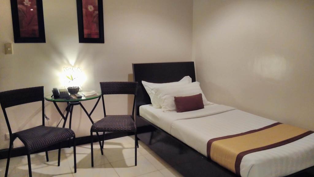 Hotel Tavern Surigao Εξωτερικό φωτογραφία
